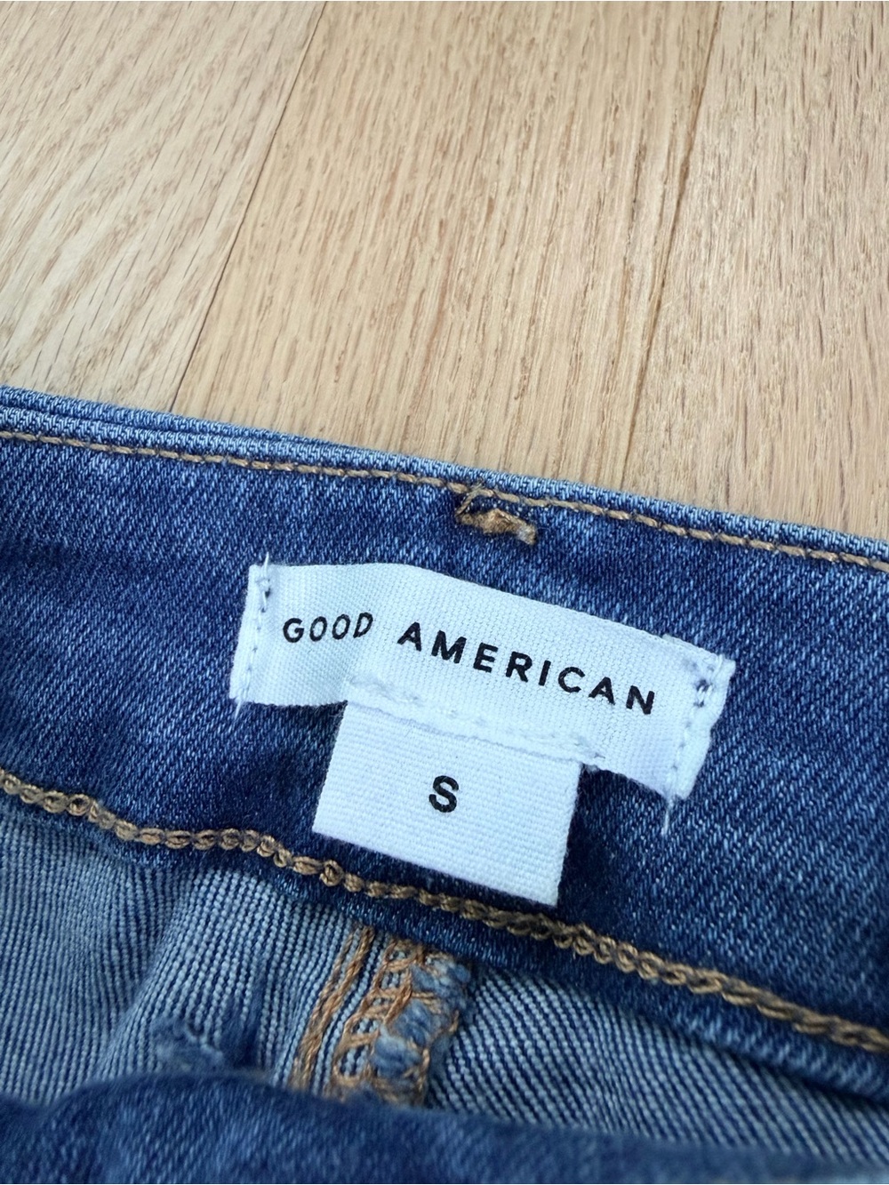Good American Power Stretch Pull On Flare Jeans Women’s Small High Rise Blue - Picture 2 of 6